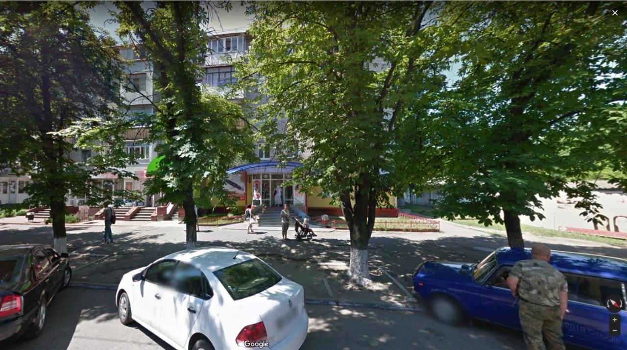 Apartamento Garage Kremenchuk Exterior foto